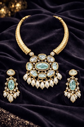 Premium Brass Semi-Divine Hasli with Monalisa Stone & Moissanite Pendant Earrings | Angel’s Imitation Jewellery